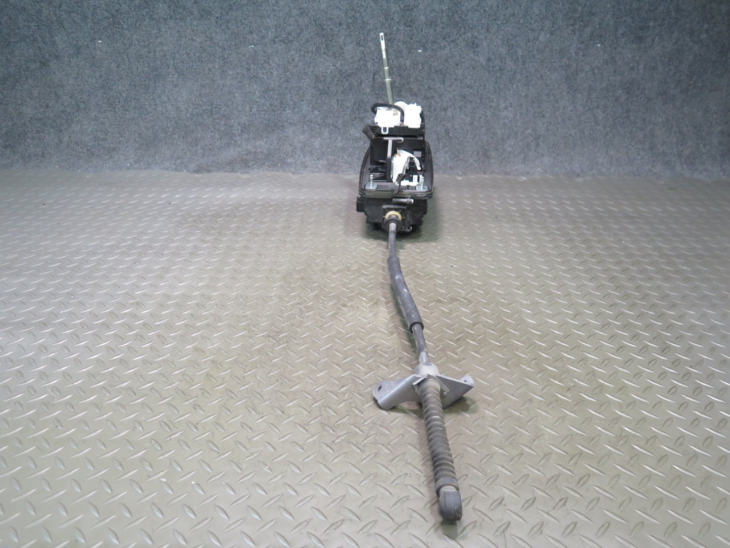 13-15 Audi RS5 8F7 A/T Automatic Transmission Gear Shifter Selector w Cable OEM