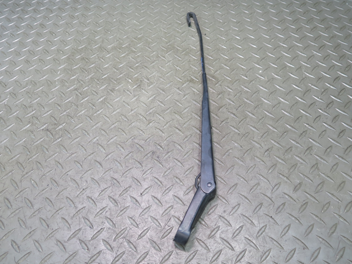1999-2005 Porsche 911 996 Front Left & Right Windshield Wiper Arm Set of 2