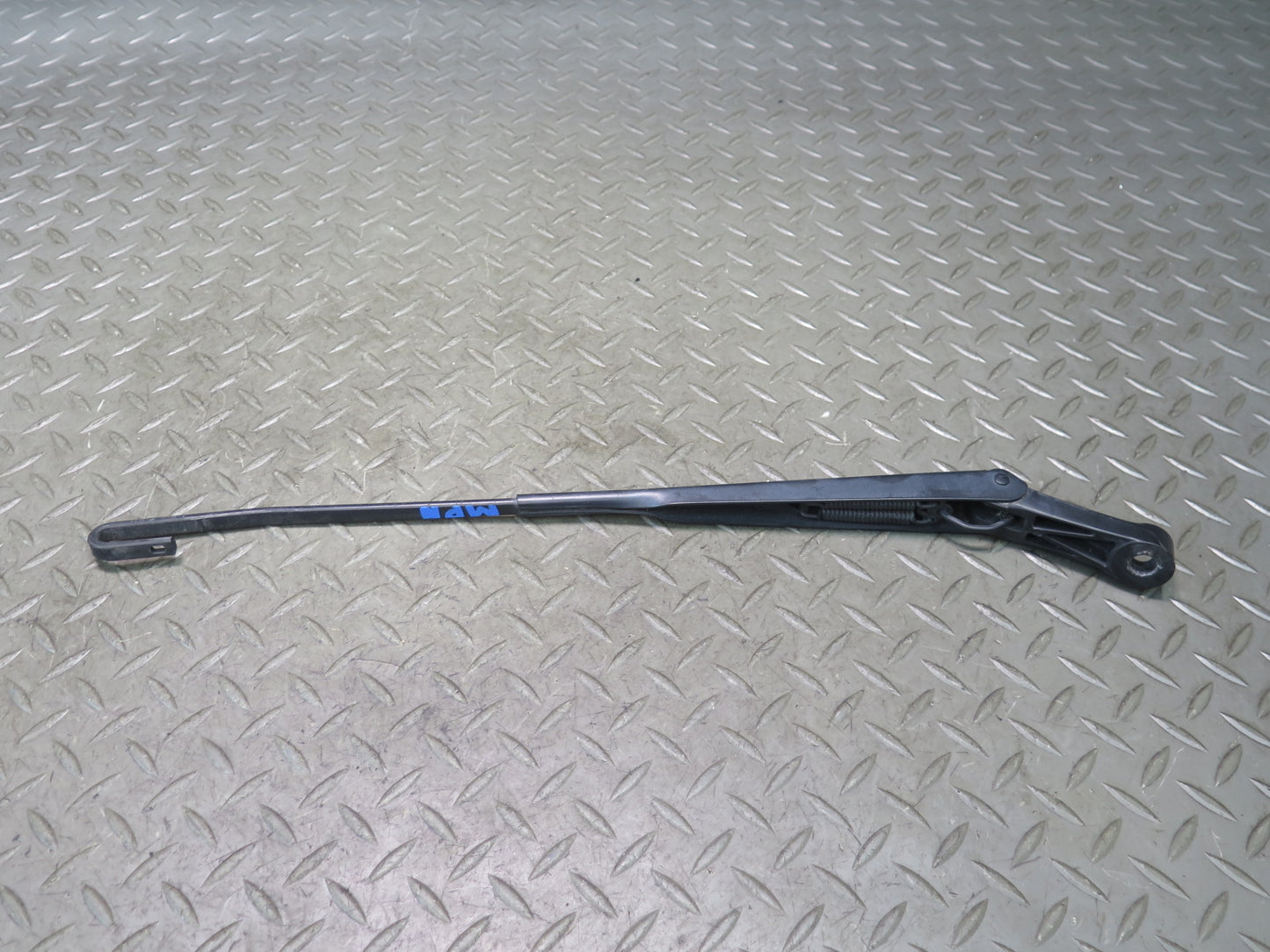 1999-2005 Porsche 911 996 Front Left & Right Windshield Wiper Arm Set of 2