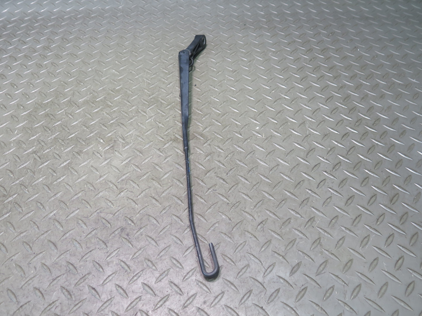1999-2005 Porsche 911 996 Front Left & Right Windshield Wiper Arm Set of 2