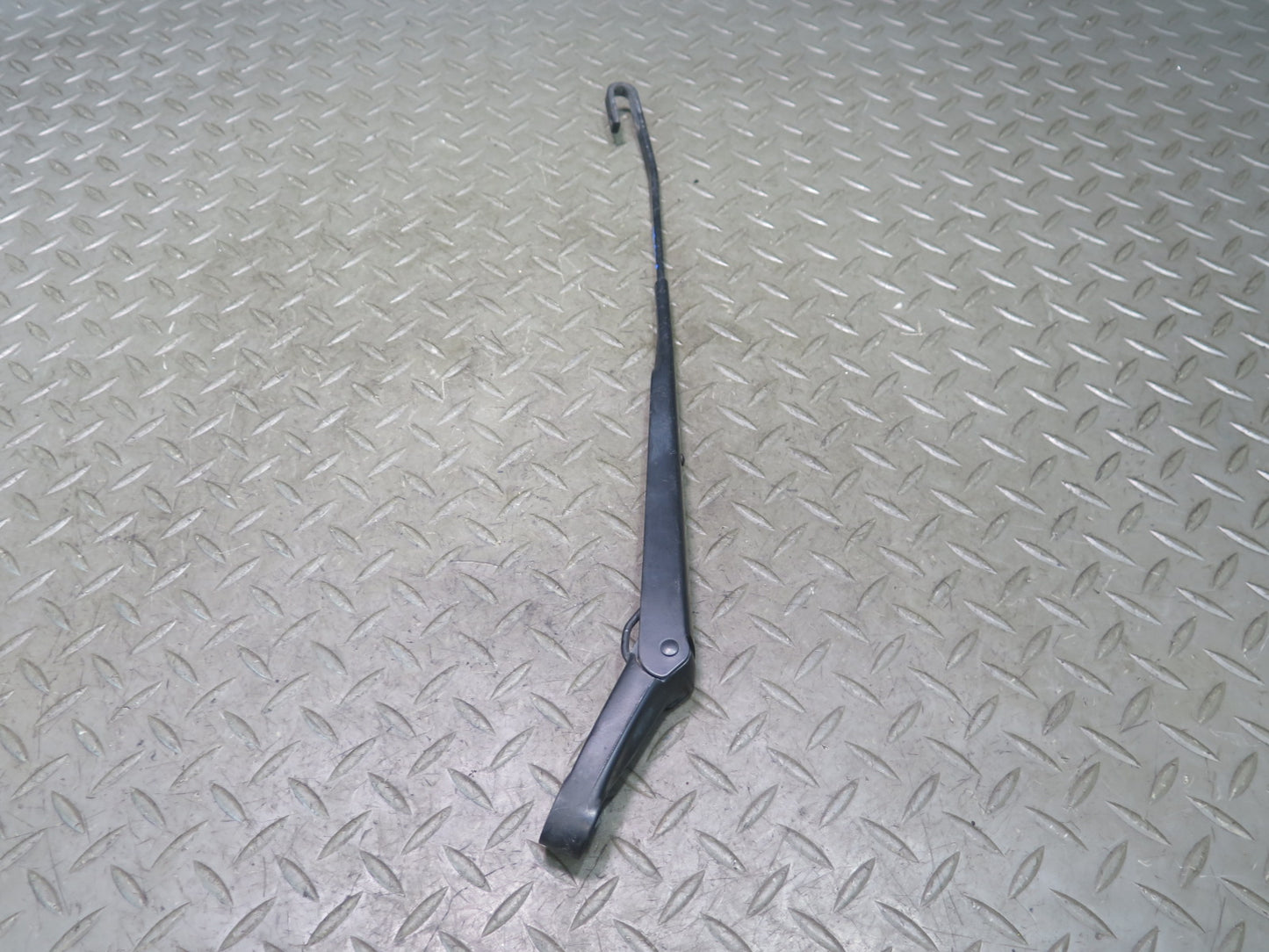 1999-2005 Porsche 911 996 Front Left & Right Windshield Wiper Arm Set of 2