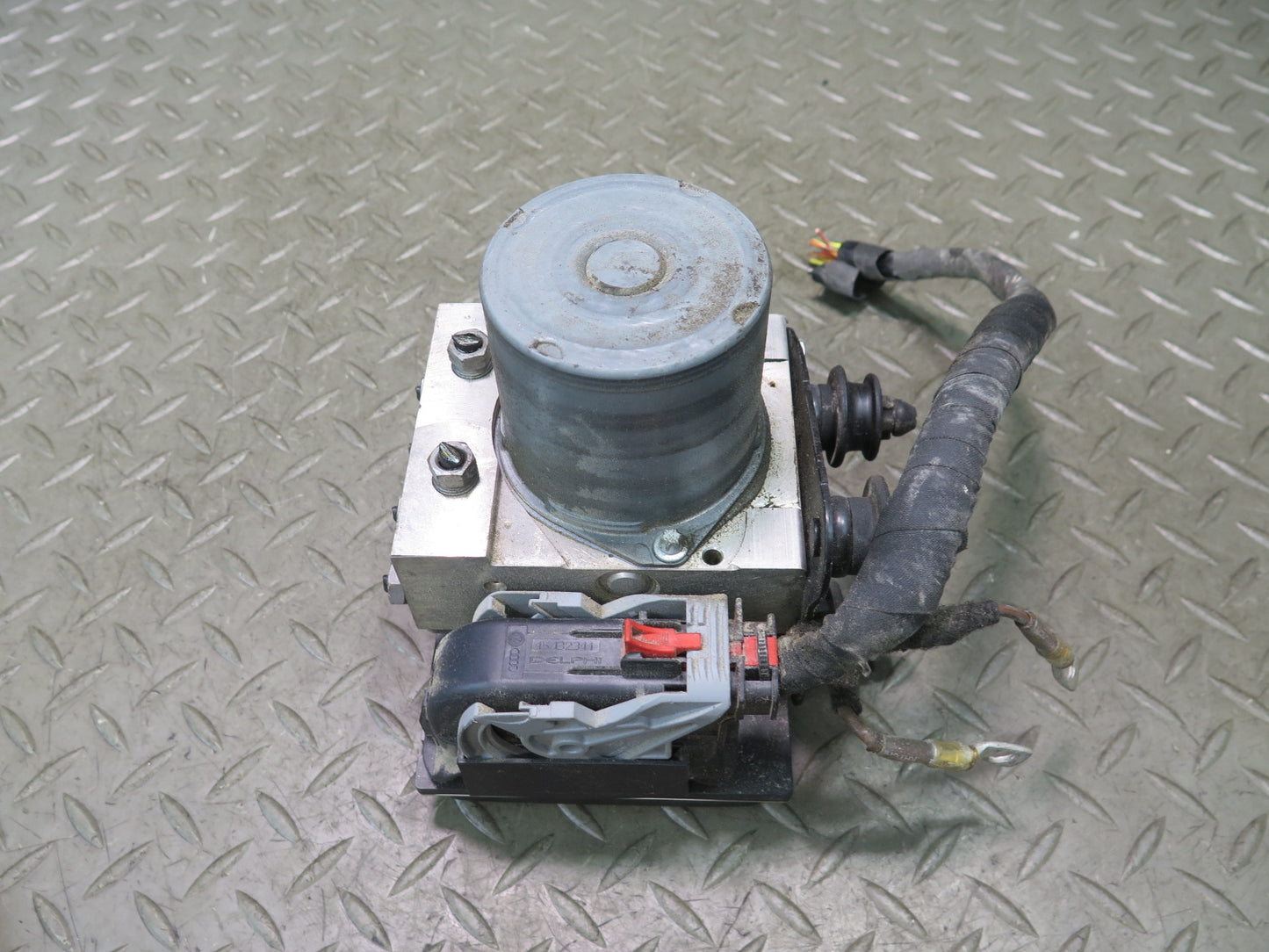 13-14 Audi 8F7 RS5 ABS Anti Lock Brake Pump Control Module 45K 8T0907379F OEM