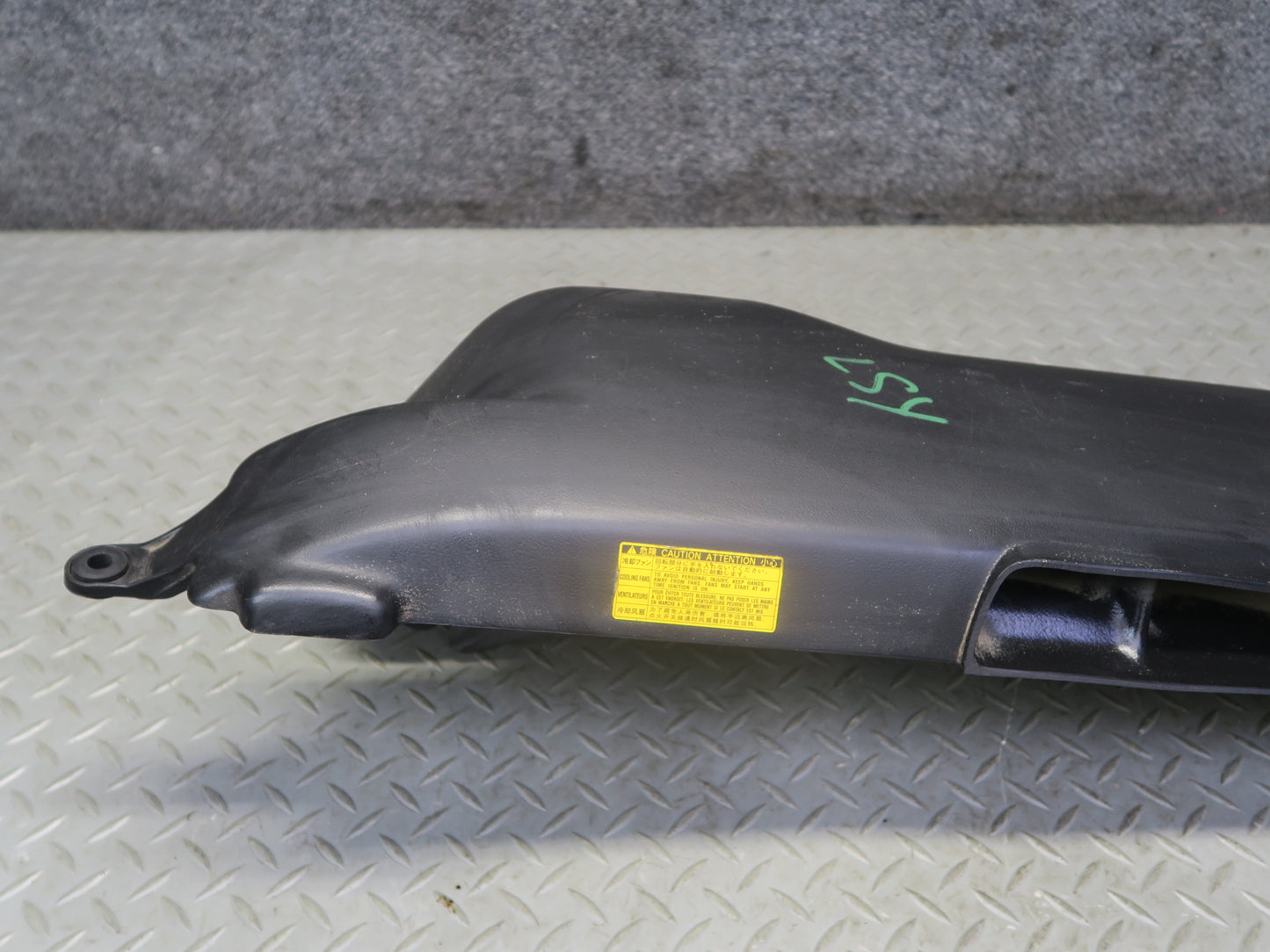 01-06 Lexus UCF30L LS430 Air Intake Cleaner Duct Pipe Vent Tube 17750-50030 OEM