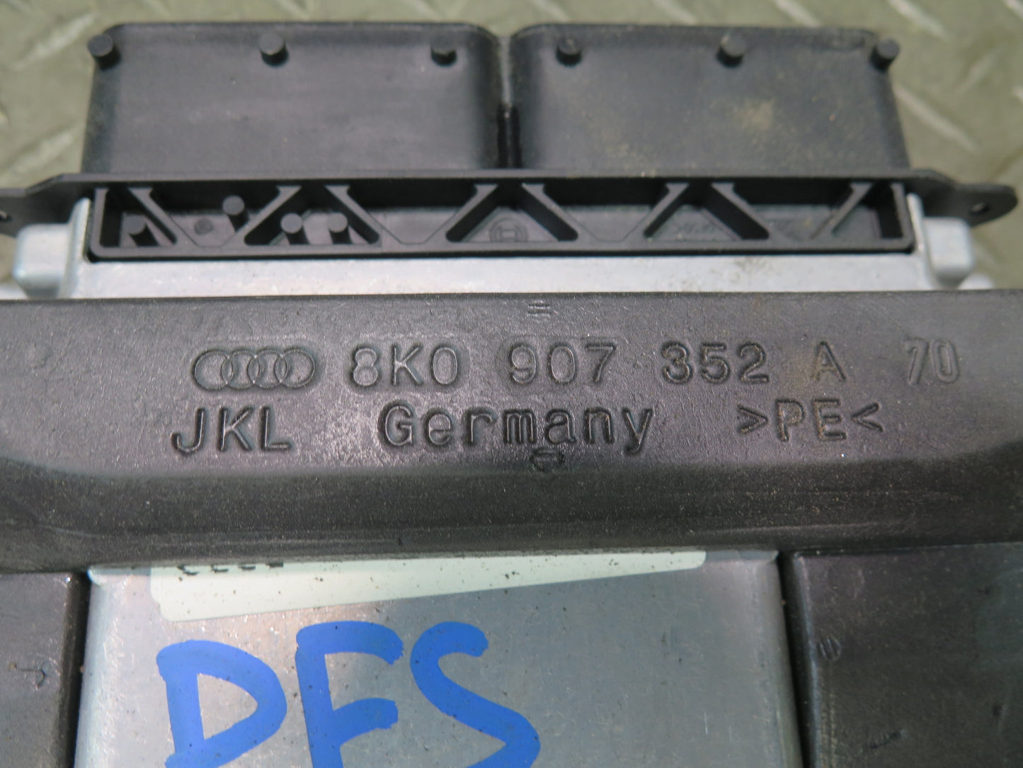 13-15 Audi RS5 4.2L V8 ECU ECM Engine Control Module Unit 45K 8T2907560B OEM
