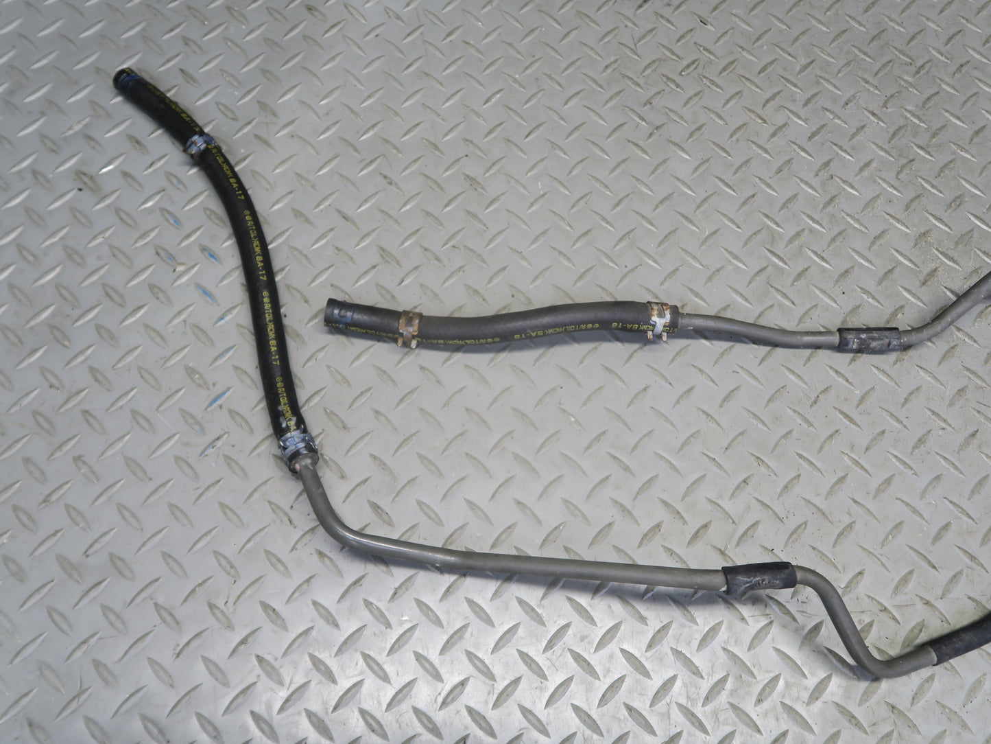 04-06 Lexus UCF30L LS430 Set of 2 A/T Automatic Transmission Hose Pipe Line OEM
