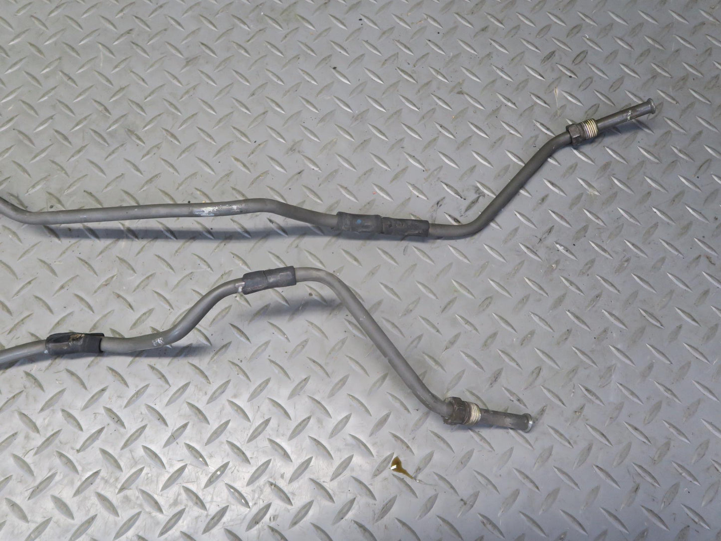 04-06 Lexus UCF30L LS430 Set of 2 A/T Automatic Transmission Hose Pipe Line OEM