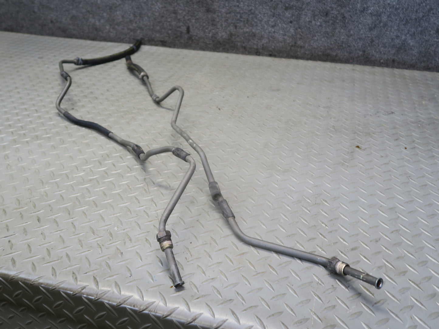 04-06 Lexus UCF30L LS430 Set of 2 A/T Automatic Transmission Hose Pipe Line OEM