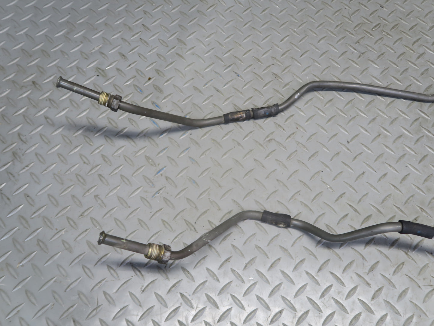 04-06 Lexus UCF30L LS430 Set of 2 A/T Automatic Transmission Hose Pipe Line OEM