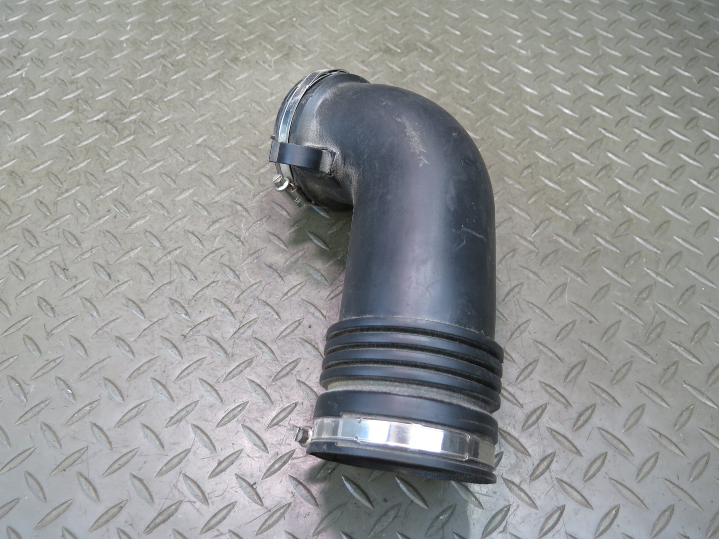 13-15 Audi RS5 8F7 4.2L V8 Left Air Cleaner Intake Hose Pipe 8T0129600 OEM