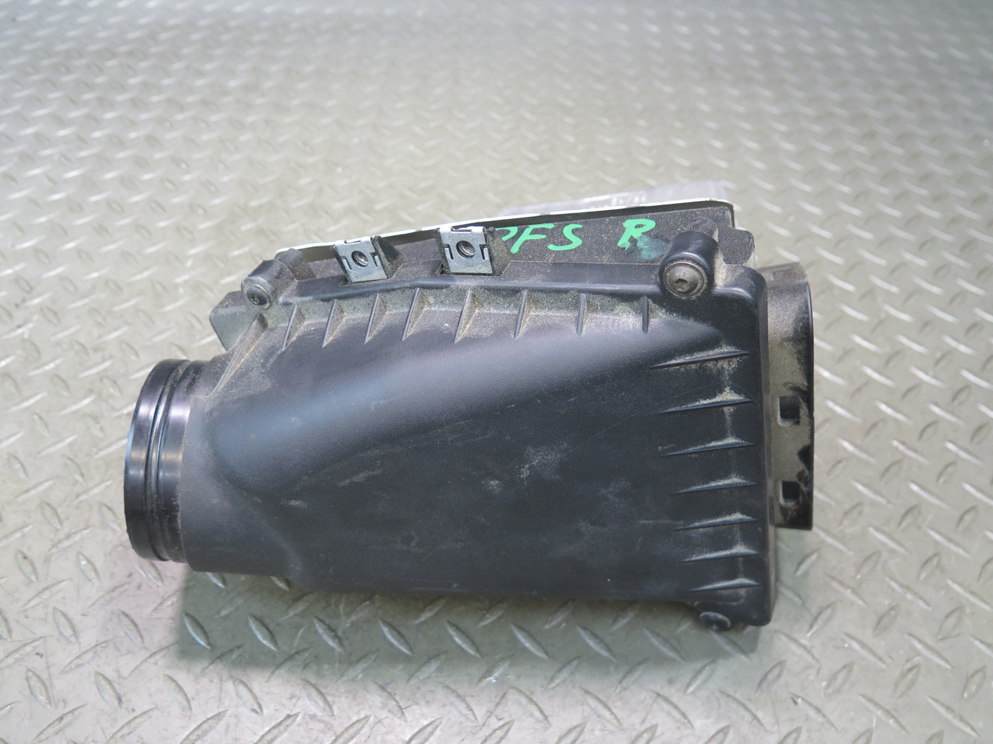 13-15 Audi RS5 8F7 4.2L V8 Right Air Filter Housing Intake Box Assembly OEM