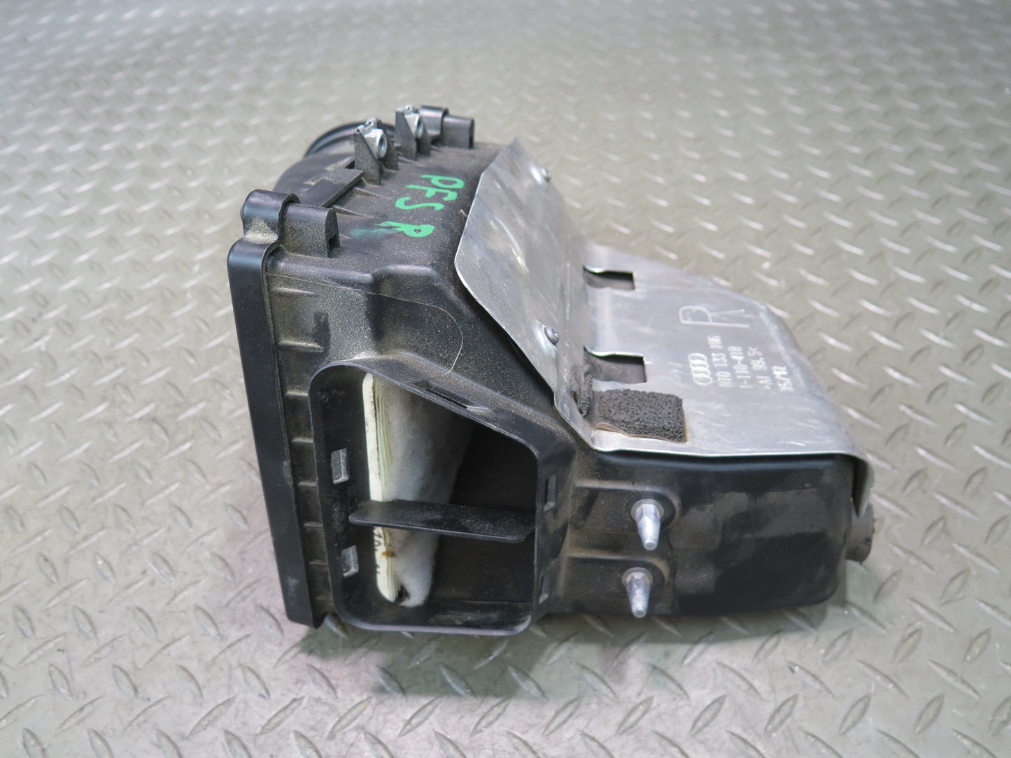 13-15 Audi RS5 8F7 4.2L V8 Right Air Filter Housing Intake Box Assembly OEM
