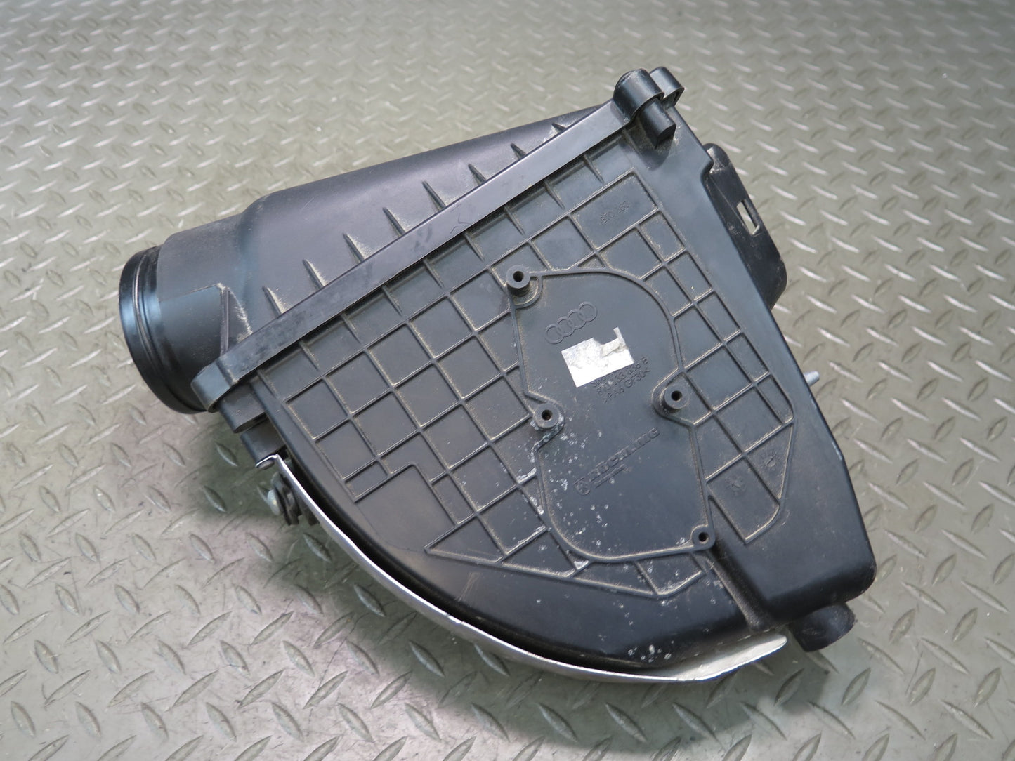 13-15 Audi RS5 8F7 4.2L V8 Right Air Filter Housing Intake Box Assembly OEM