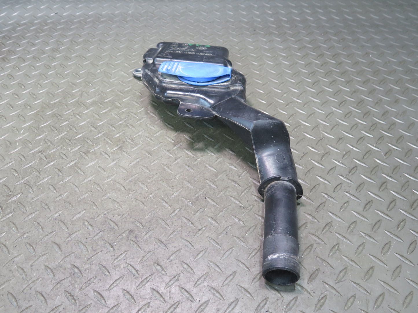 08-17 Audi A5 S5 RS5 8F7 Windshield Washer Fluid Reservoir Bottle Assembly OEM