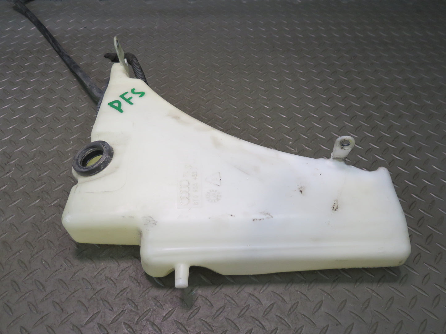 08-17 Audi A5 S5 RS5 8F7 Windshield Washer Fluid Reservoir Bottle Assembly OEM