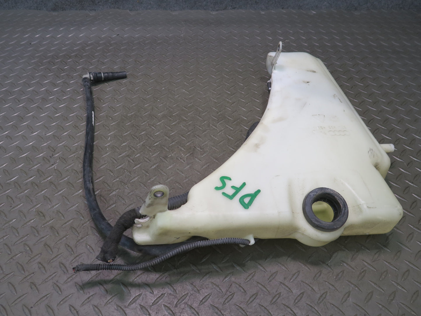 08-17 Audi A5 S5 RS5 8F7 Windshield Washer Fluid Reservoir Bottle Assembly OEM