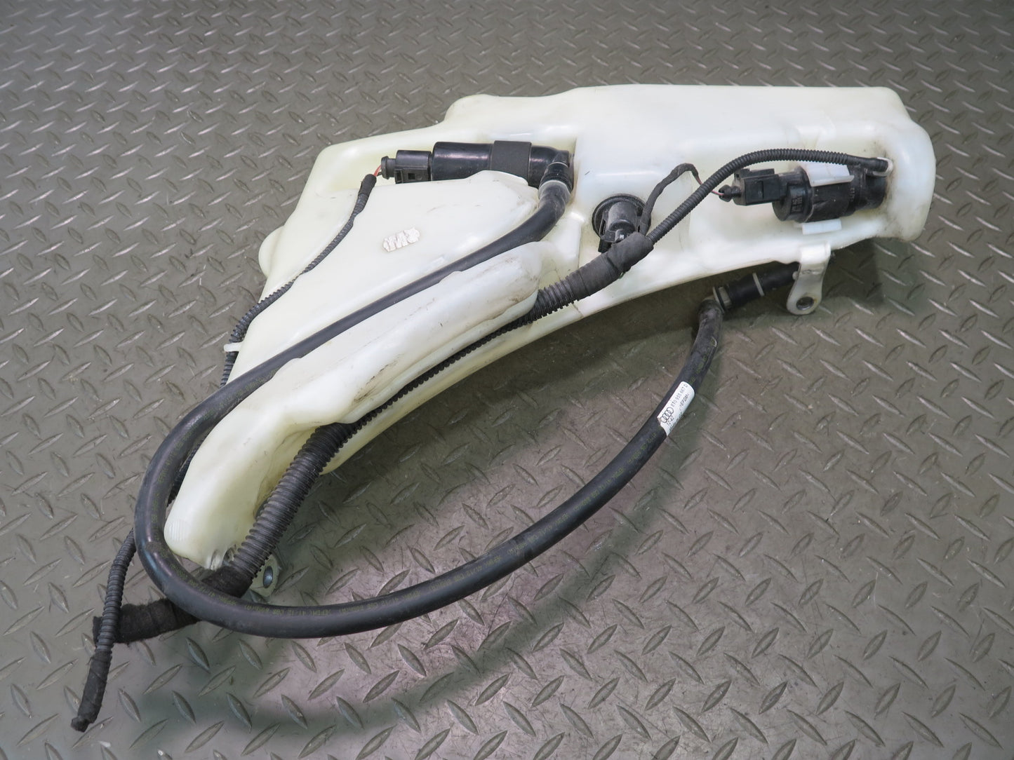 08-17 Audi A5 S5 RS5 8F7 Windshield Washer Fluid Reservoir Bottle Assembly OEM