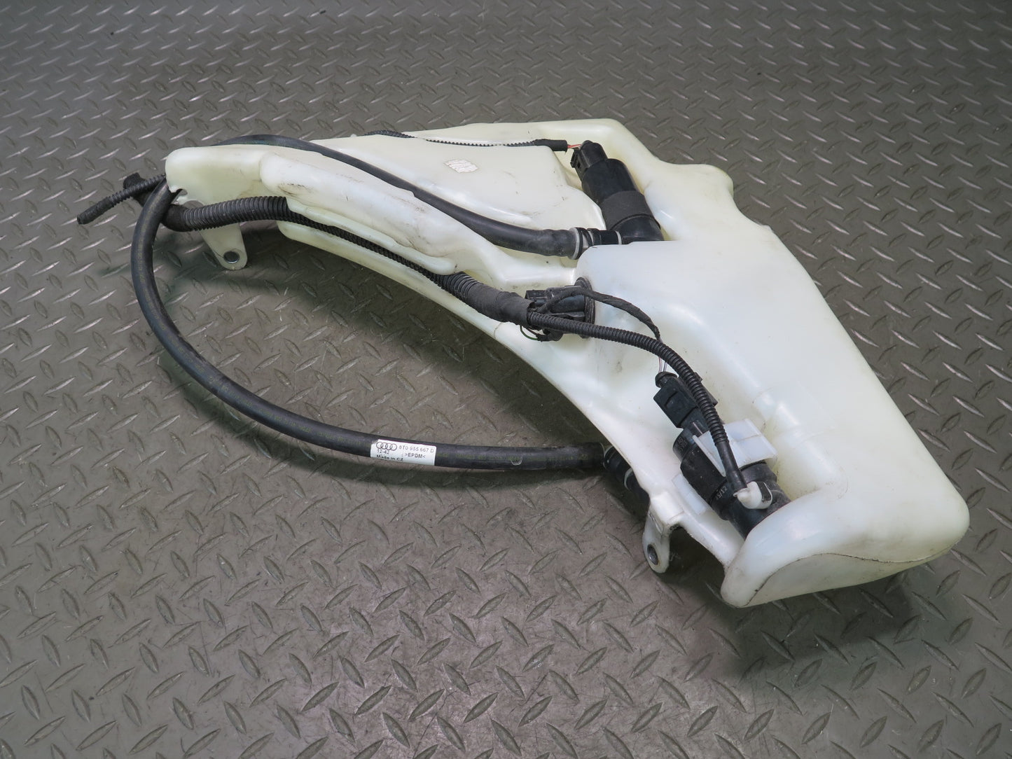 08-17 Audi A5 S5 RS5 8F7 Windshield Washer Fluid Reservoir Bottle Assembly OEM