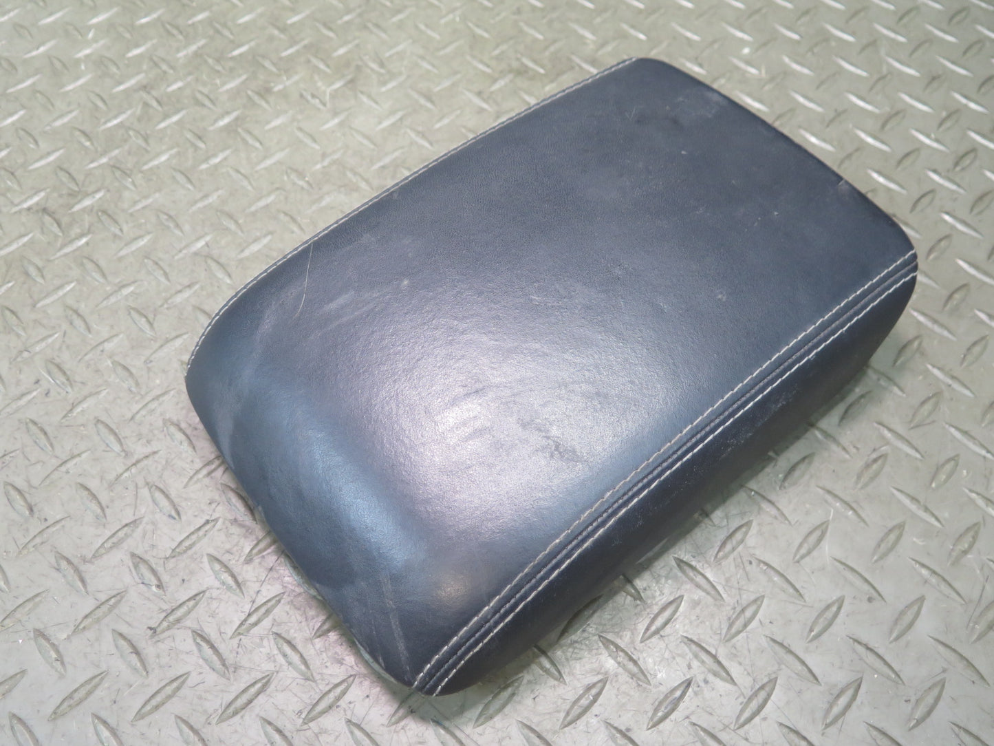 10-17 Audi S5 RS5 8F7 Convert Center Console Leather Armrest Lid Cover Black OEM