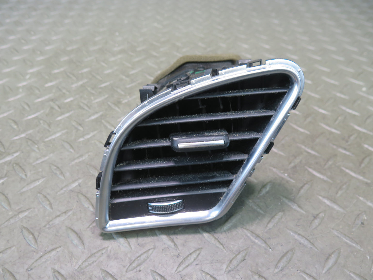12-17 Audi A5 S5 RS5 Left & Right Dashboard Dash A/C Air Vent Set OEM