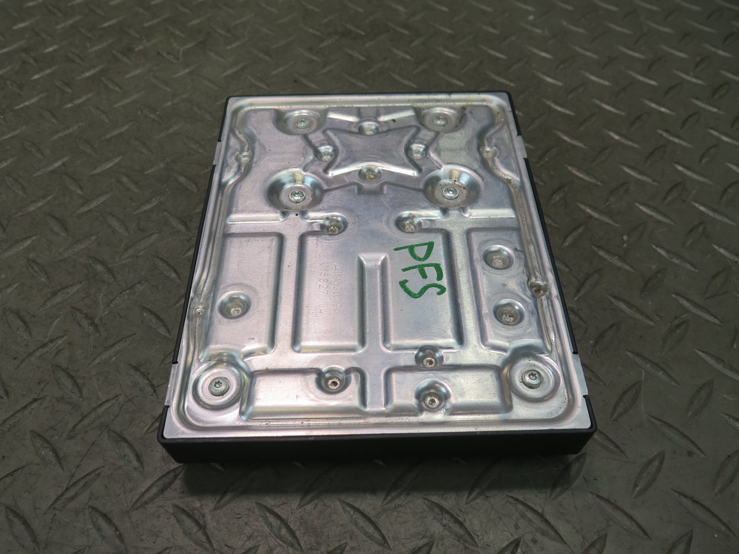 13-15 Audi RS5 8F7 Convertible Body Control Module BCM 8K0907063DJ OEM