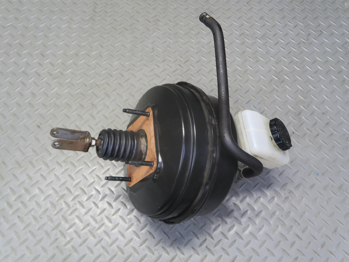 04-06 Lexus UCF30L LS430 Brake Master Cylinder Booster Fluid Reservoir OEM
