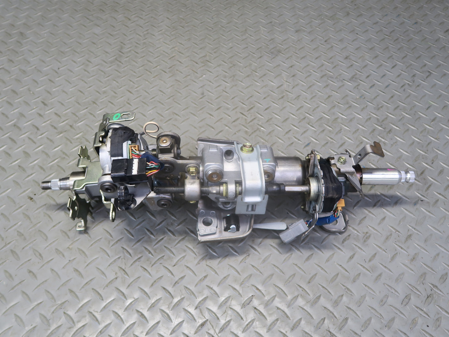 04-06 Lexus UCF30L LS430 Steering Column Assembly OEM