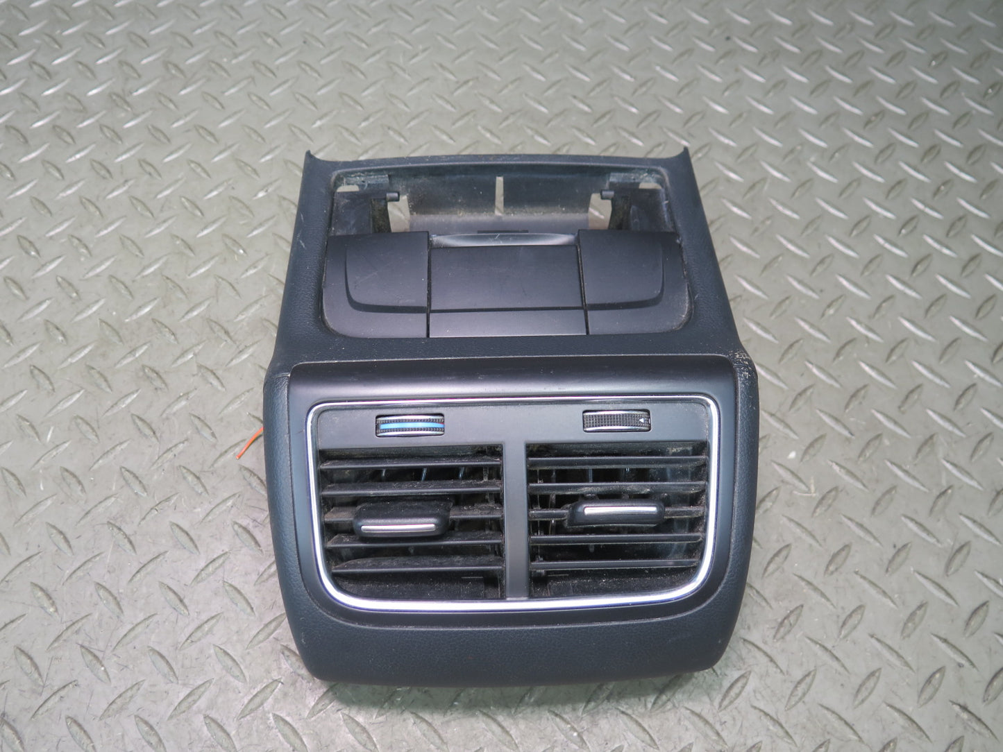 13-15 Audi RS5 8F7 Rear Center Console A/C Heater Air Vent w Trim Black OEM
