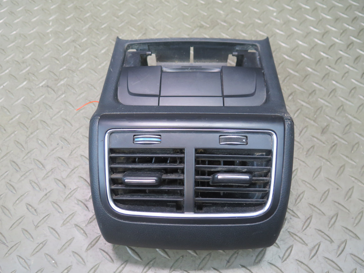 13-15 Audi RS5 8F7 Rear Center Console A/C Heater Air Vent w Trim Black OEM