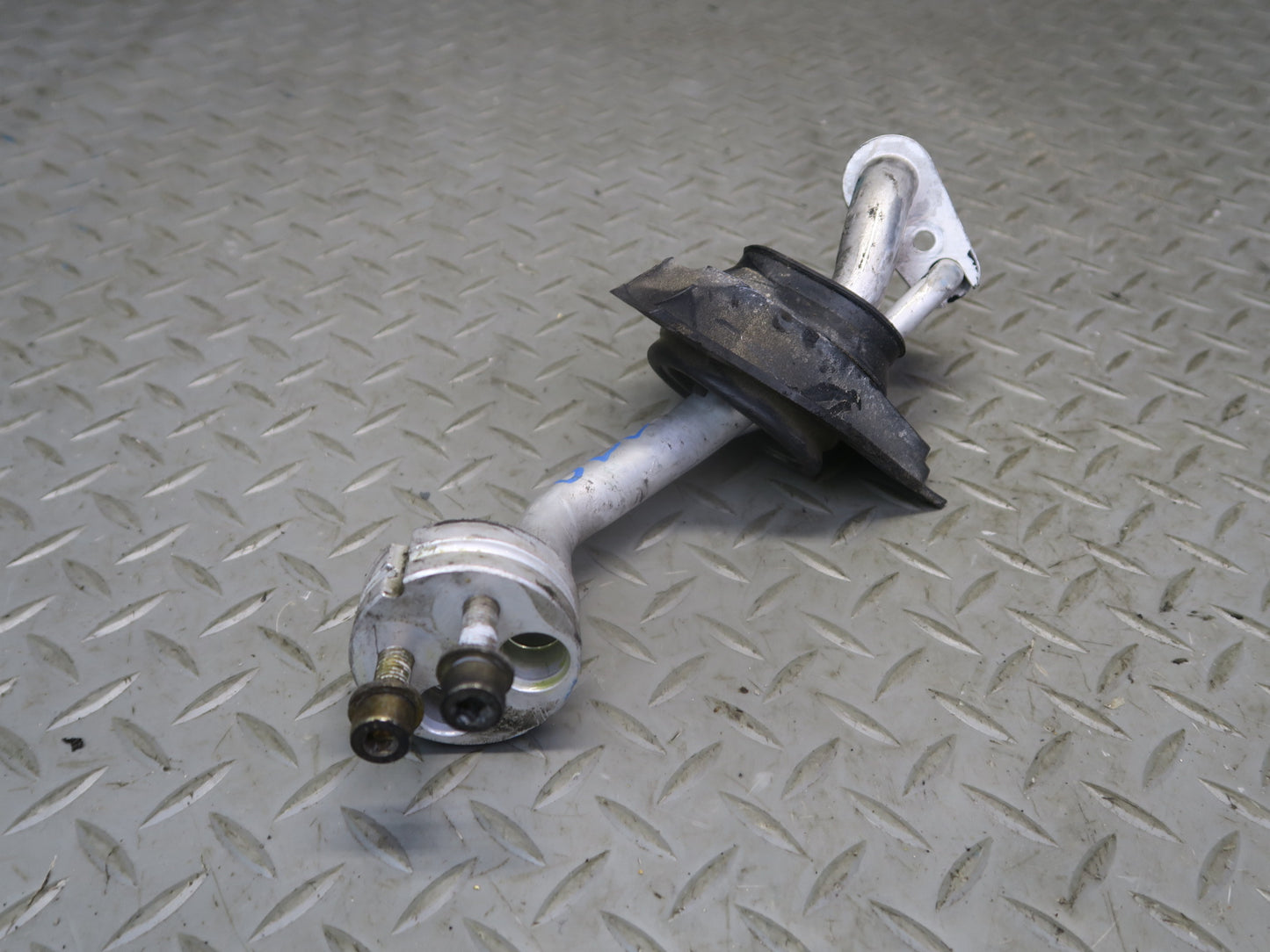 01-06 BMW E46 330Ci M54 A/C Air Condition Hose Pipe Line Dryer Set OEM