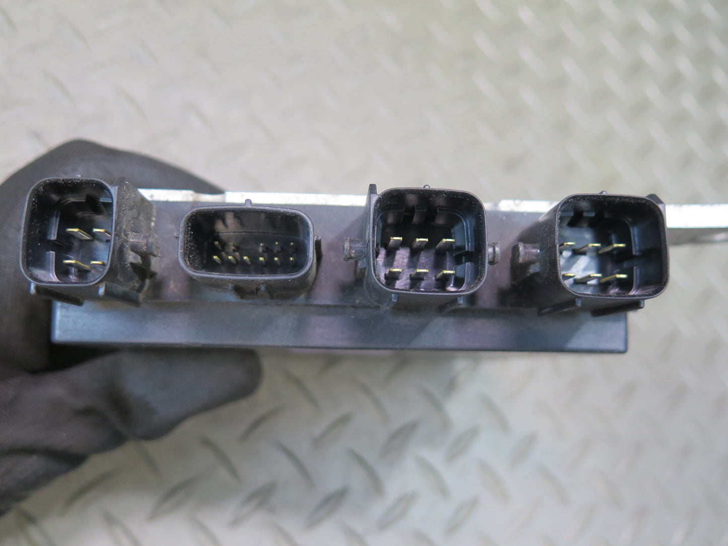 15-17 Lexus RC350 RC300 Fuel Driver Injector Control Module Unit 89871-53010 OEM
