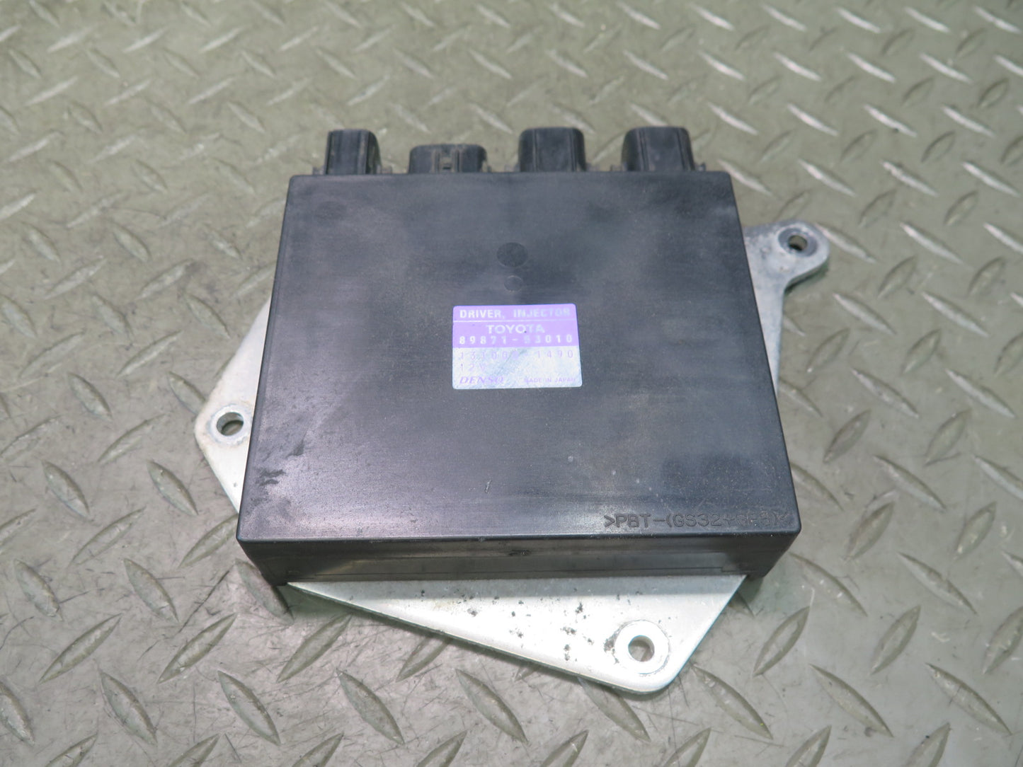 15-17 Lexus RC350 RC300 Fuel Driver Injector Control Module Unit 89871-53010 OEM