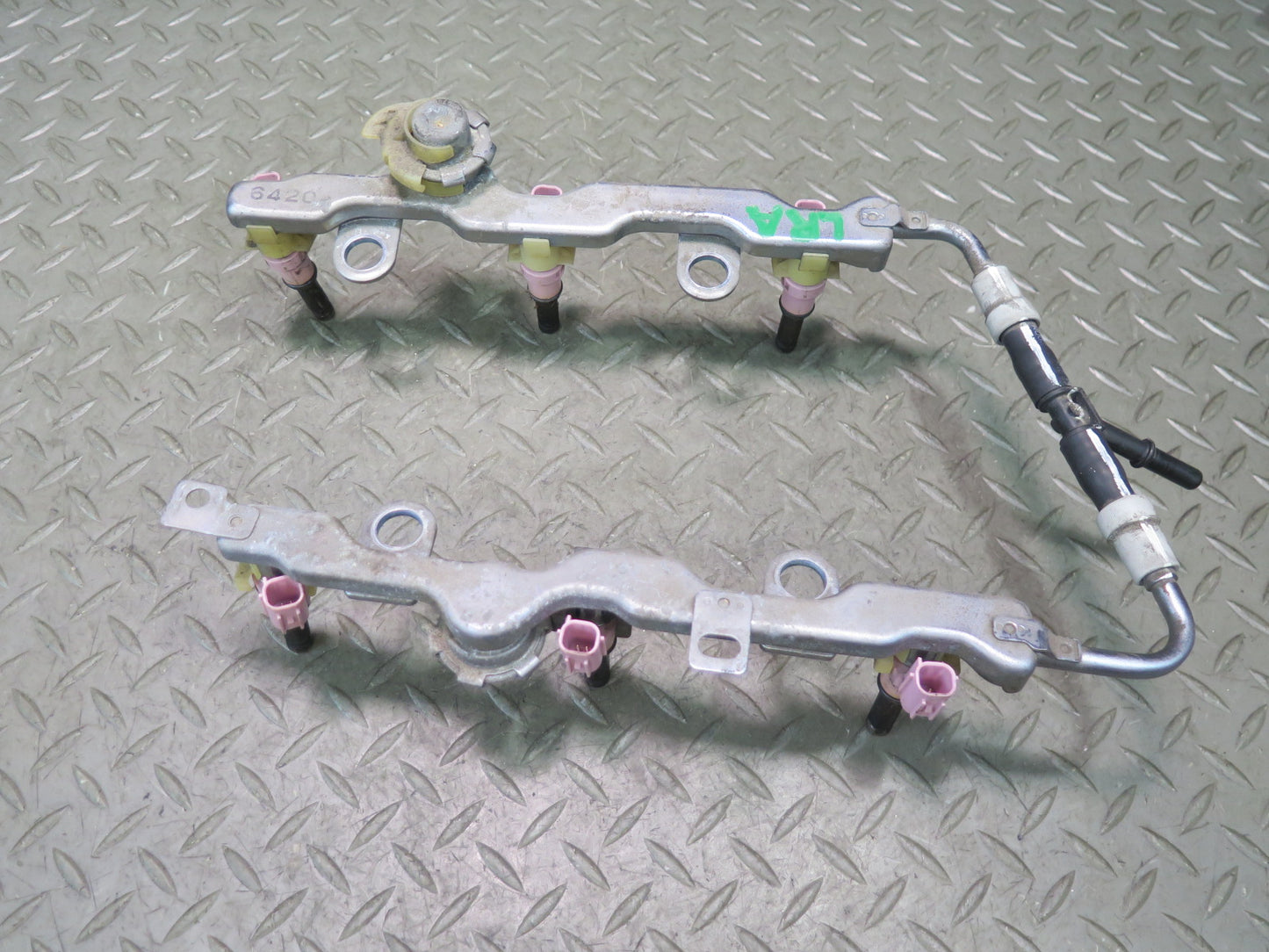 16-17 Lexus RC350 RC300 3.5L Fuel Rail Injector Set w High Pressure Line OEM