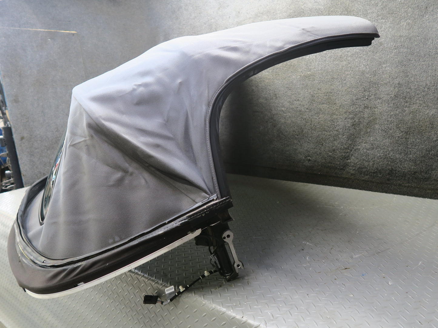 03-06 BMW E85 Z4 Convertible Soft Roof Folding TOP Assembly Black OEM