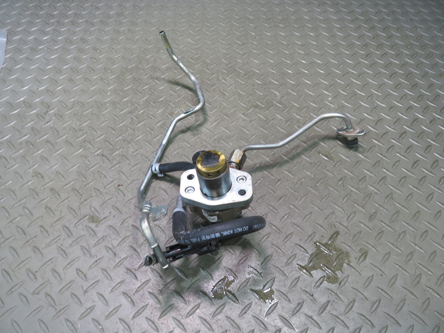 16-17 Lexus RC350 RC300 3.5L AWD High Pressure Fuel Pump w Damper & Hoses OEM