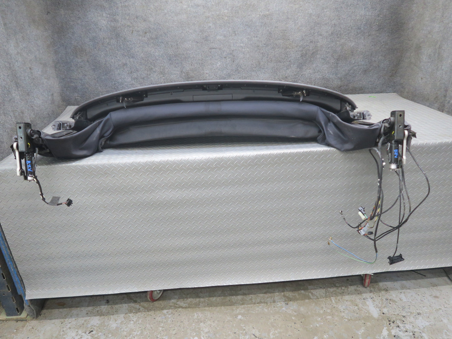 03-06 BMW E85 Z4 Convertible Soft Roof Folding TOP Assembly Black OEM