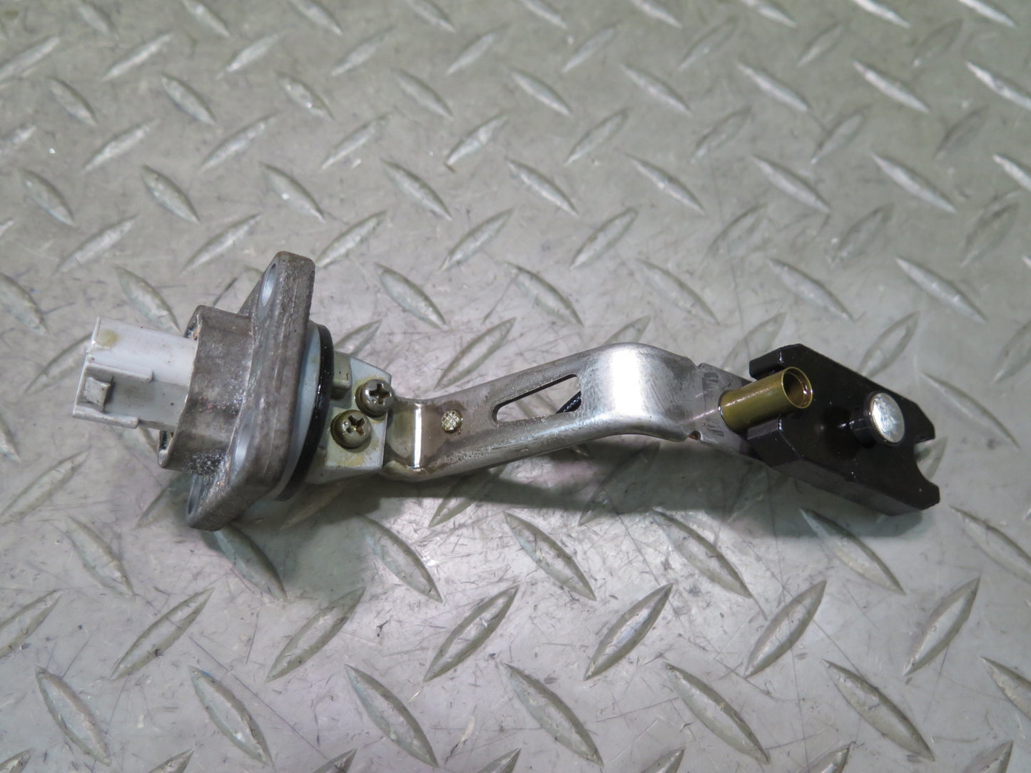 15-17 Lexus RC350 RC300 3.5L AWD Engine Oil Level Sensor OEM