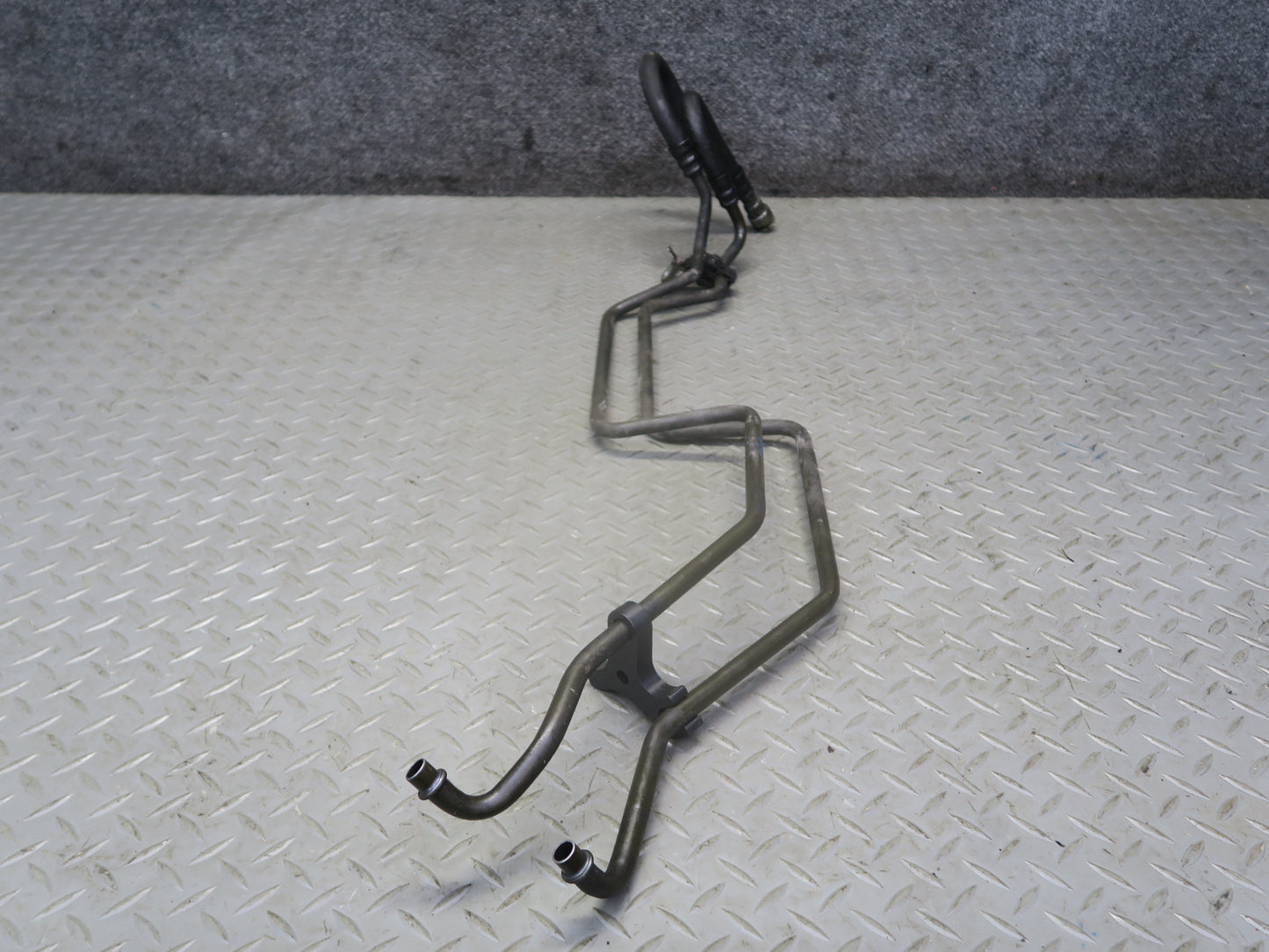 01-03 BMW E46 330i 330Ci A5S325Z A/T Transmission Oil Cooler Pipe Line Set OEM