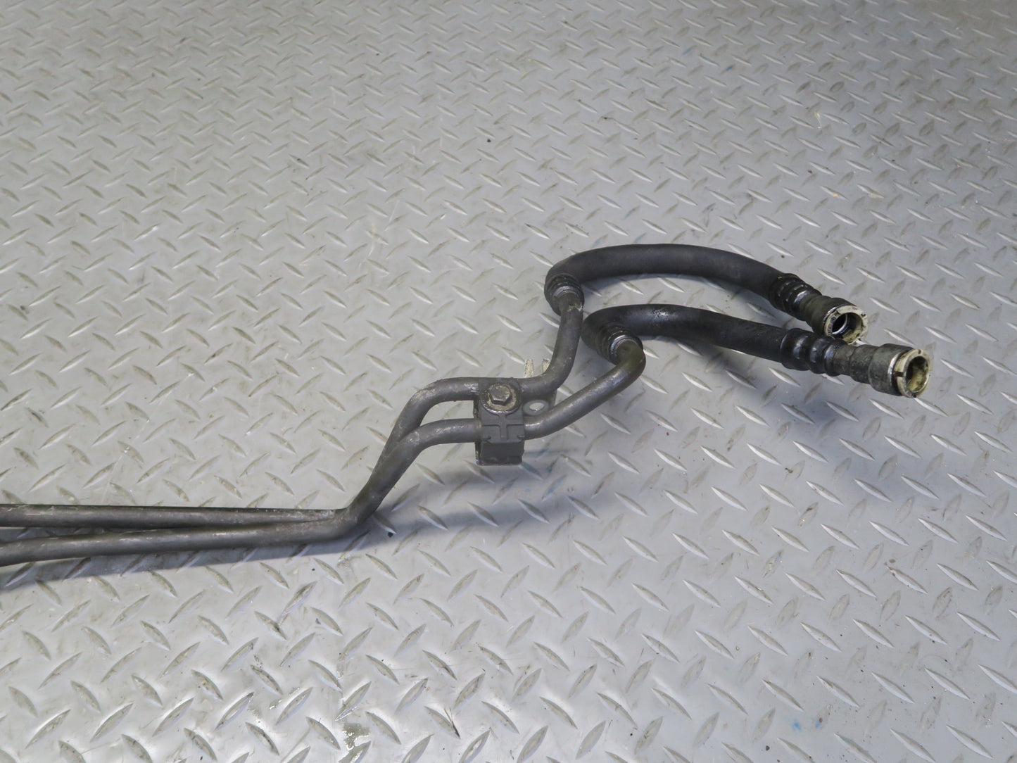 01-03 BMW E46 330i 330Ci A5S325Z A/T Transmission Oil Cooler Pipe Line Set OEM
