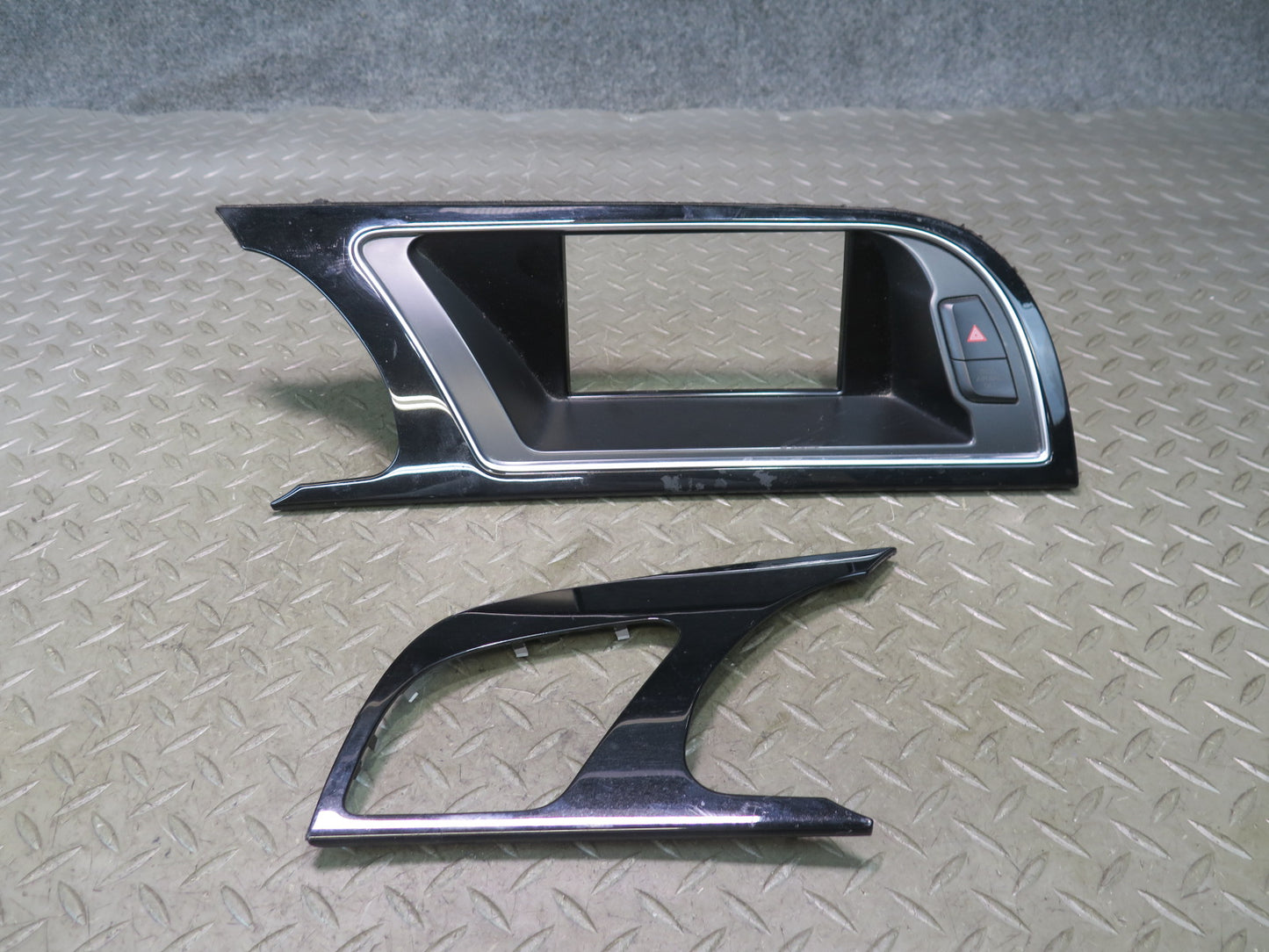 13-15 Audi 8F7 RS5 Convert Dash Left Air Vent & Center Display Trim Set of 2 OEM