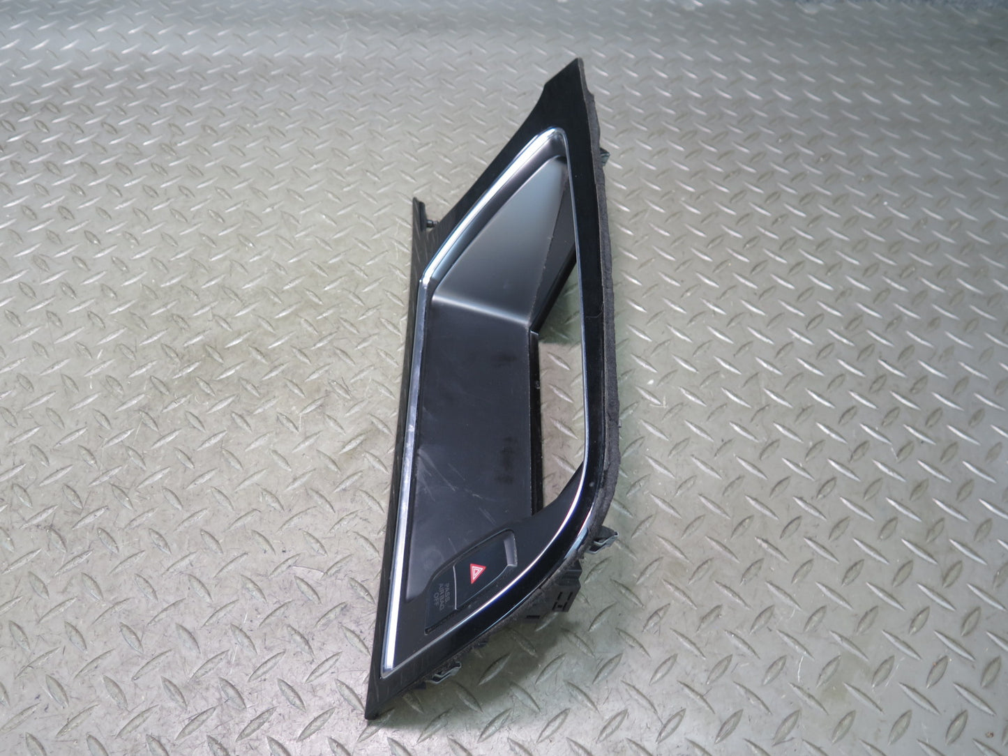 13-15 Audi 8F7 RS5 Convert Dash Left Air Vent & Center Display Trim Set of 2 OEM