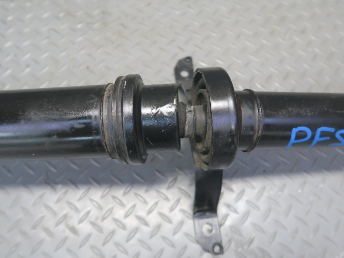 13-15 Audi RS5 8F7 AWD A/T Rear Driveshaft Drive Shaft 8T0521101R OEM