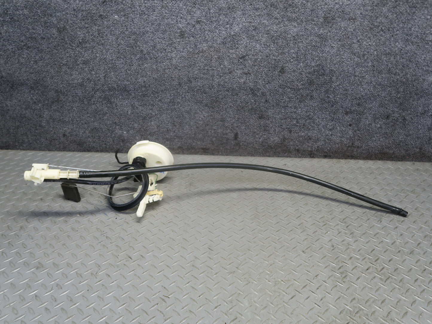 01-06 BMW E46 330i 330Ci 3.0L M54 Fuel Pump Level Sensor Sending Unit Set OEM