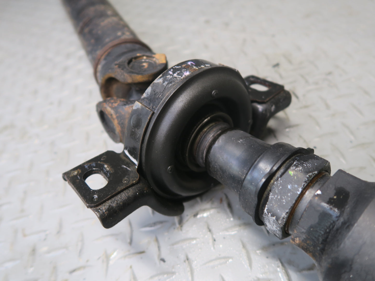01-06 Lexus UCF30L LS430 RWD Rear Drive Shaft Driveshaft OEM