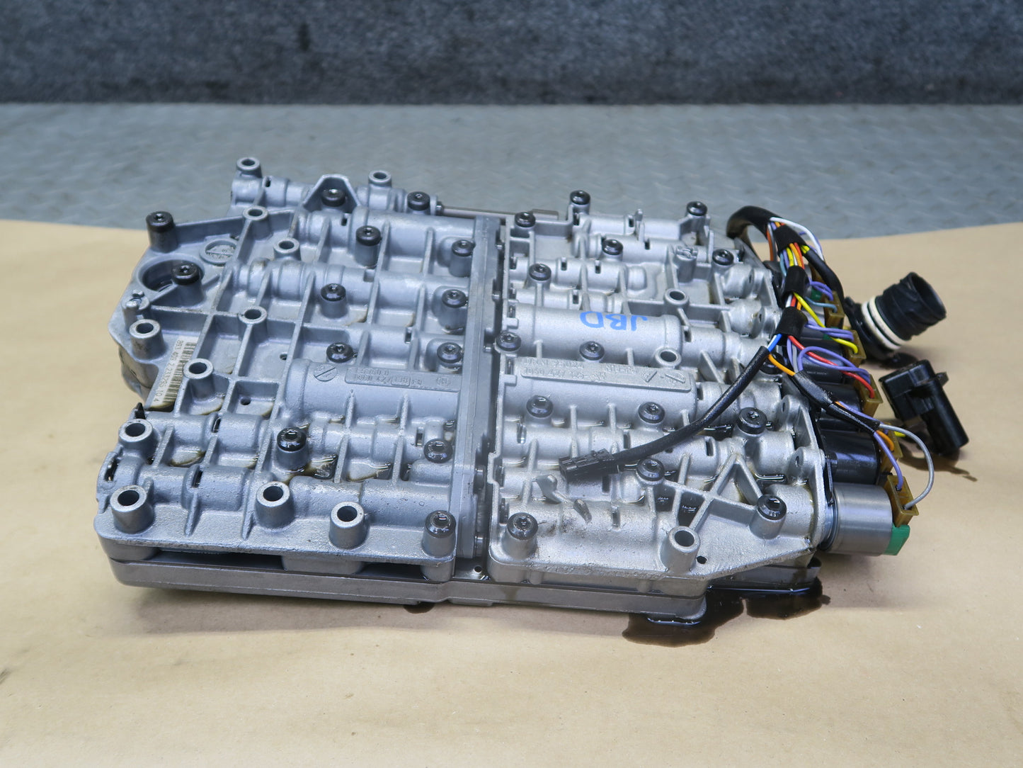 01-03 BMW E46 330Ci 330i A5S 325Z Transmission Valve Body Mechatronic OEM
