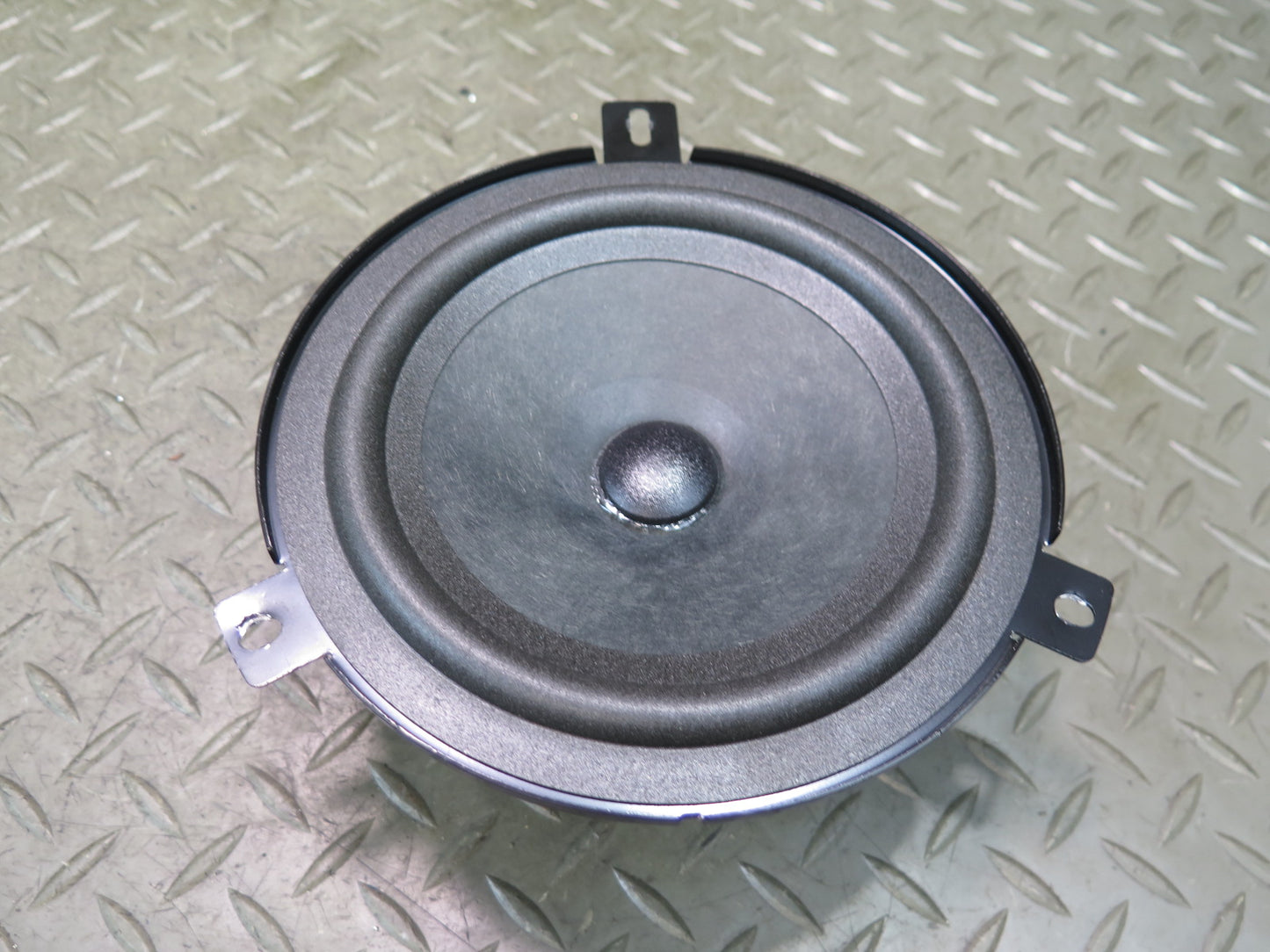 2014-2020 Maserati Ghibli M157 Front or Rear Door Speaker Set of 2
