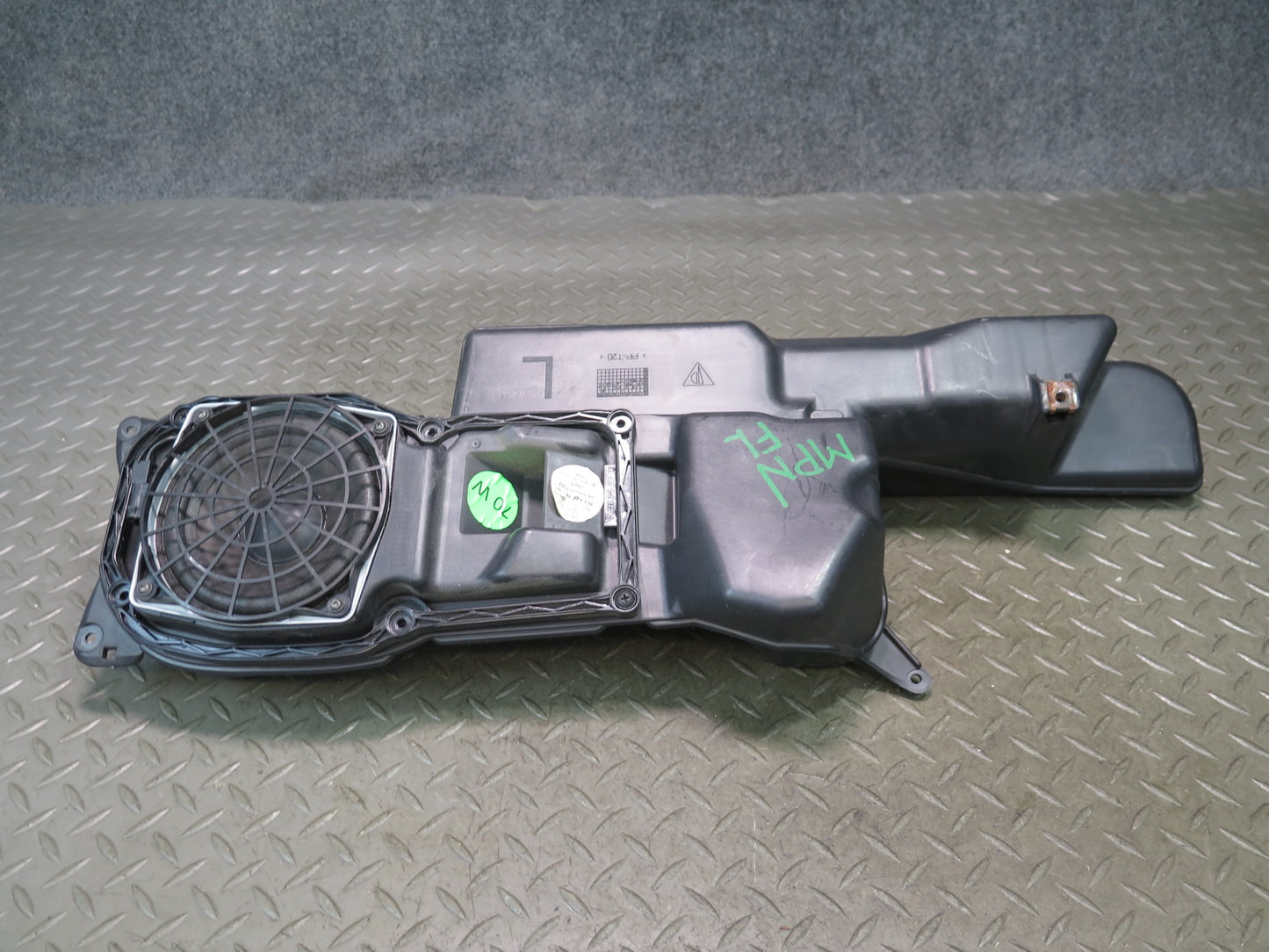 2002-2005 Porsche 911 996 Front Left & Right Side Door Subwoofer Speaker Box
