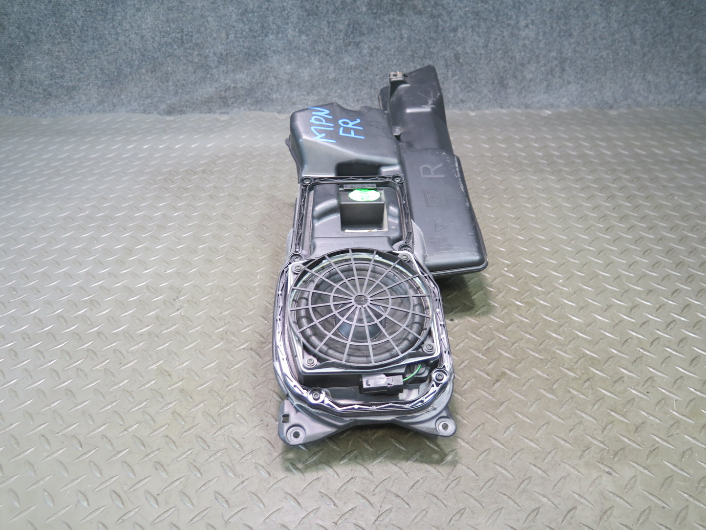2002-2005 Porsche 911 996 Front Left & Right Side Door Subwoofer Speaker Box