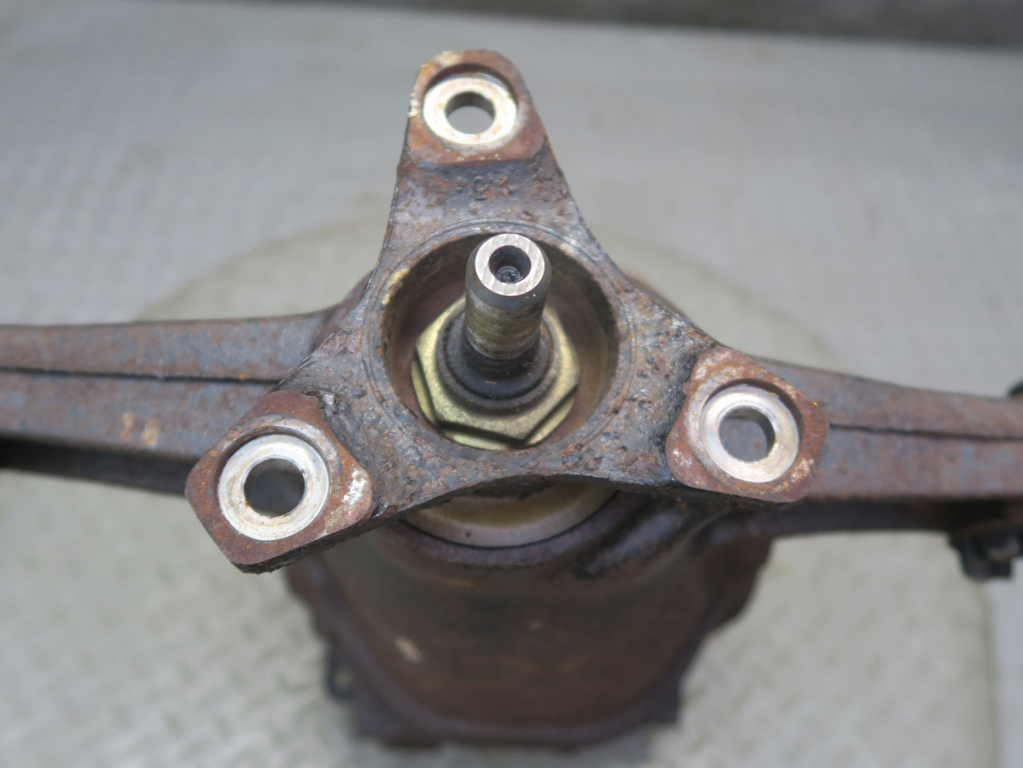 04-06 Lexus UCF30L LS430 RWD Rear Differential Carrier 3.769 Ratio OEM
