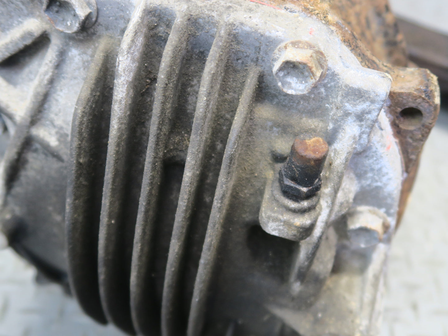 04-06 Lexus UCF30L LS430 RWD Rear Differential Carrier 3.769 Ratio OEM