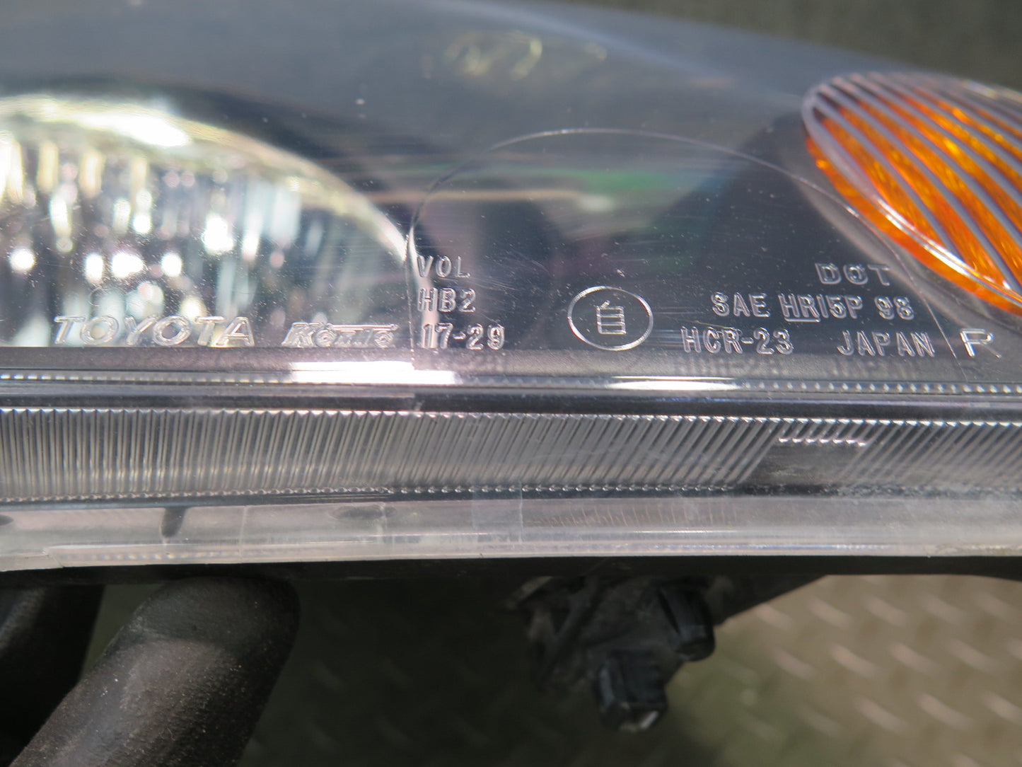 00-02 Toyota MR2 Spyder ZZW30L Front Right Halogen Headlight Lamp OEM